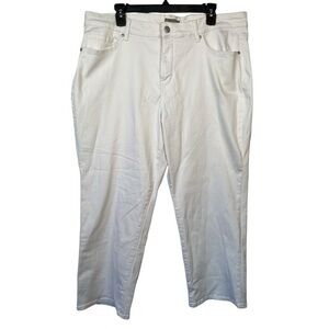 Falls Creek Crop Denim - White